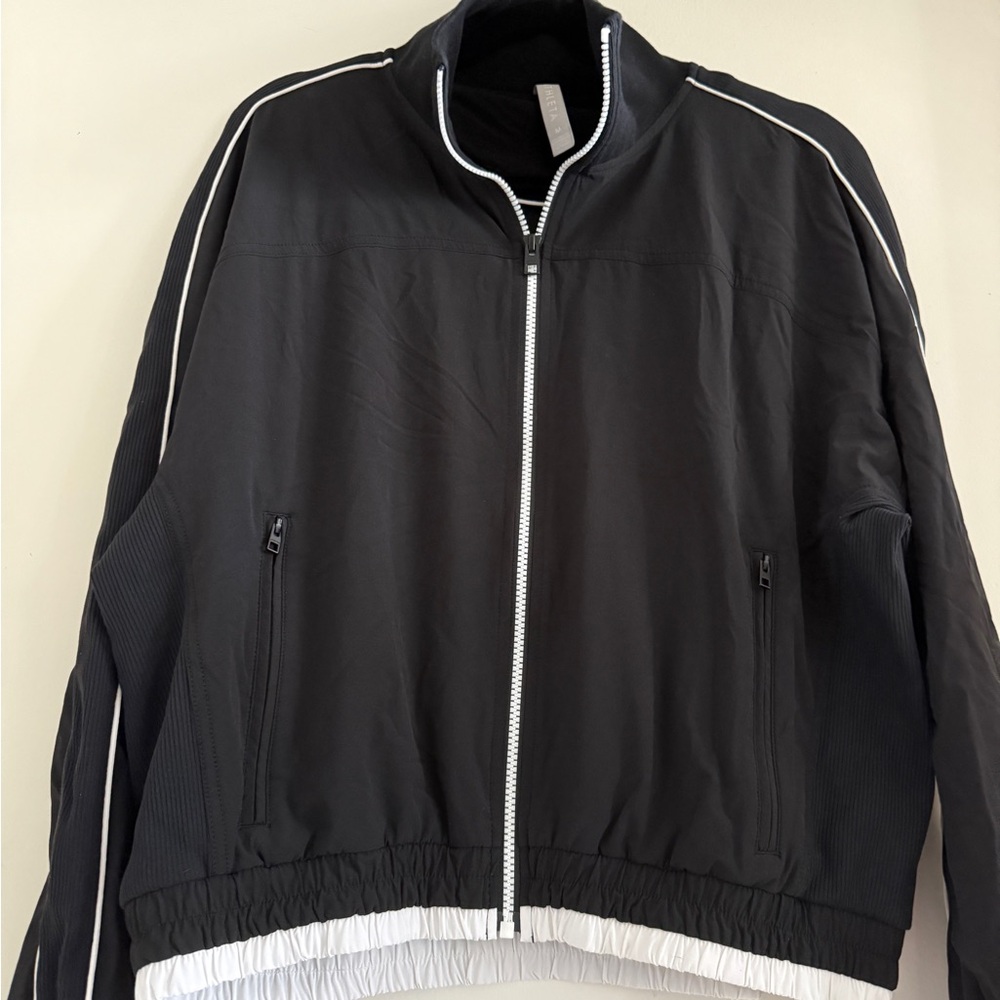 Athleta Black Track Suit with White Stripes medium petite - Picture 4 of 11